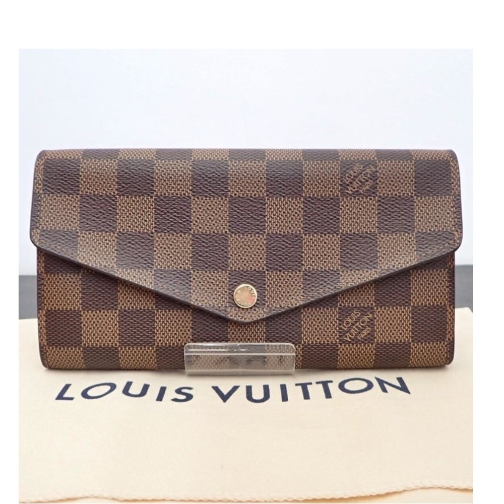Louis Vuitton Damier Ebene Wallet